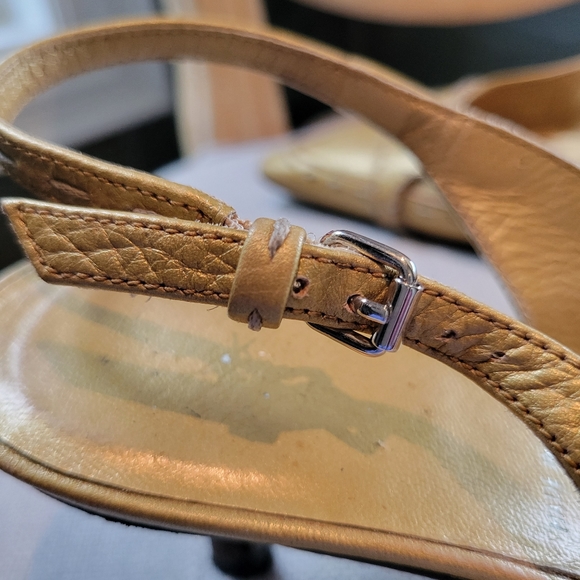 FENDI Selleria GOLD kitten heels - Picture 12 of 13